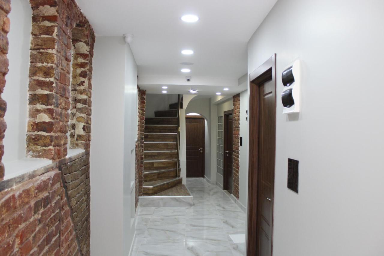 Готель Han Suite Hotel