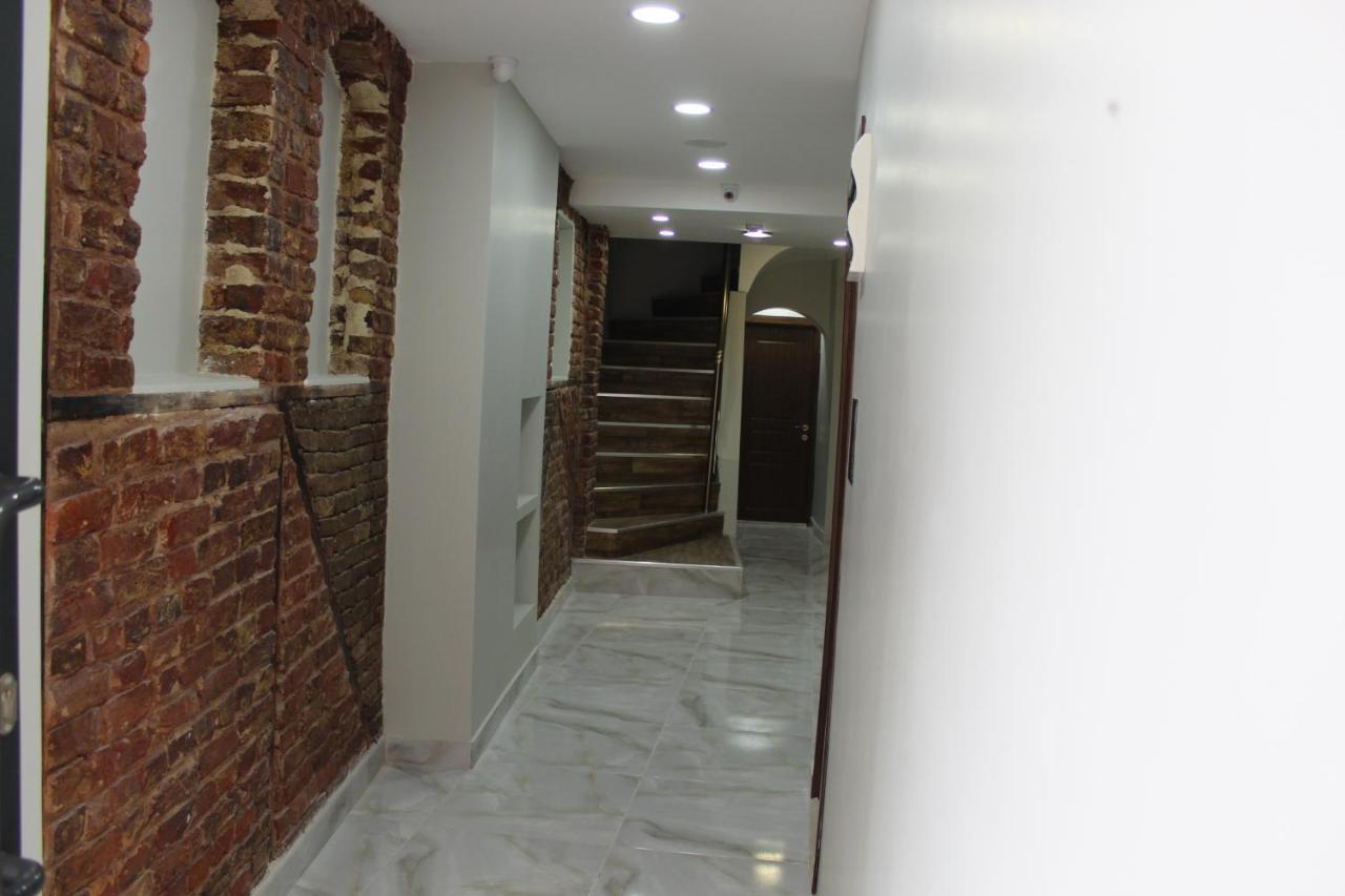 Готель Han Suite Hotel