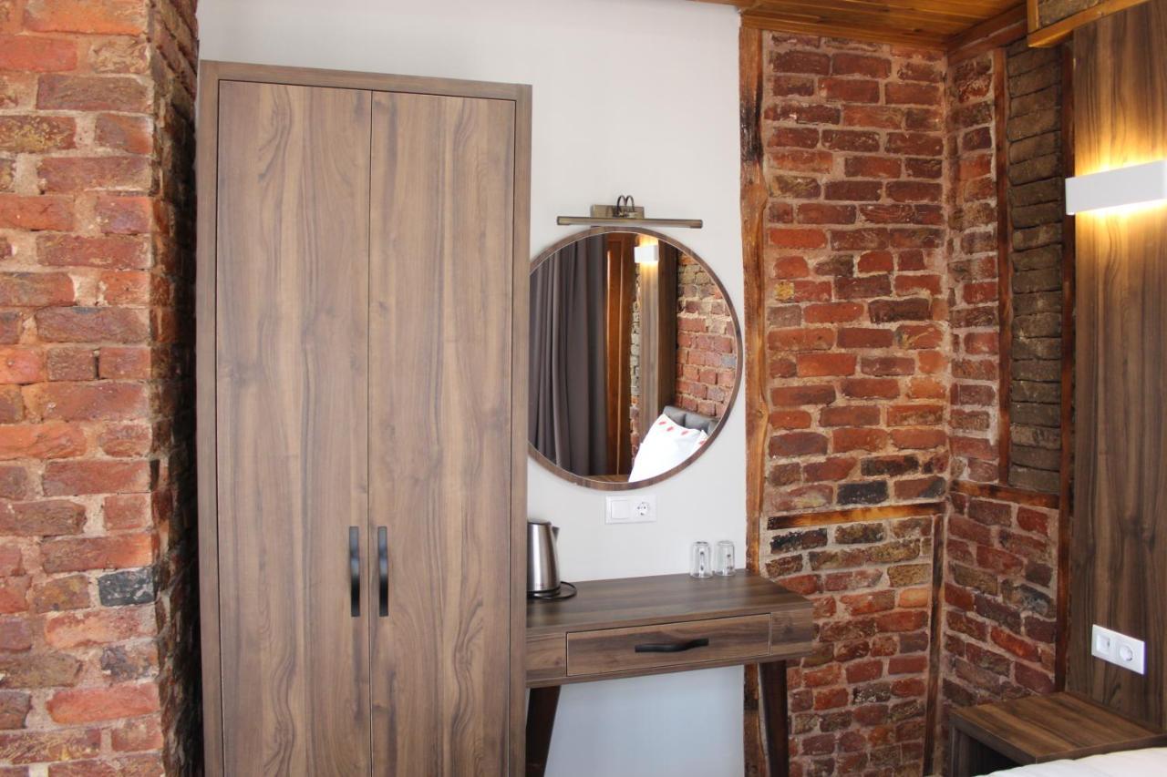 Готель Han Suite Hotel